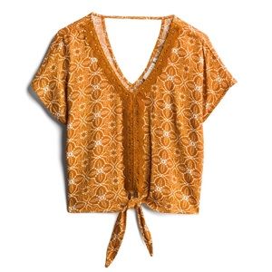 COPY - LUQ brand Crochet detail crop top, NWT